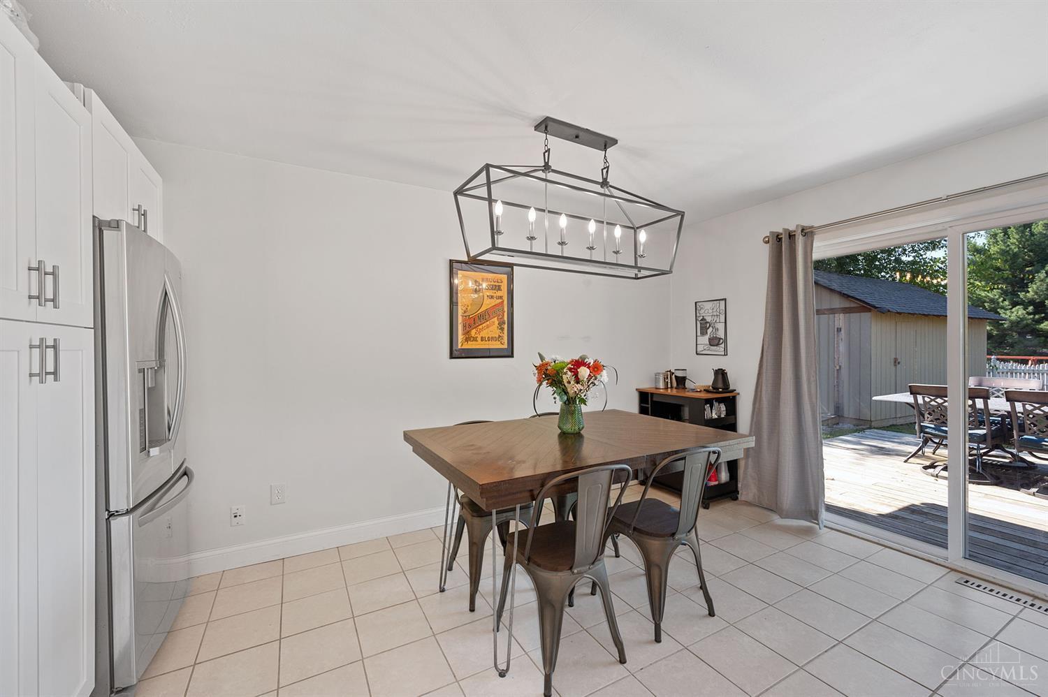 4661 Summerside Road Cincinnati, OH 45244 - Photo 5 of 28 Gallery Image 5
