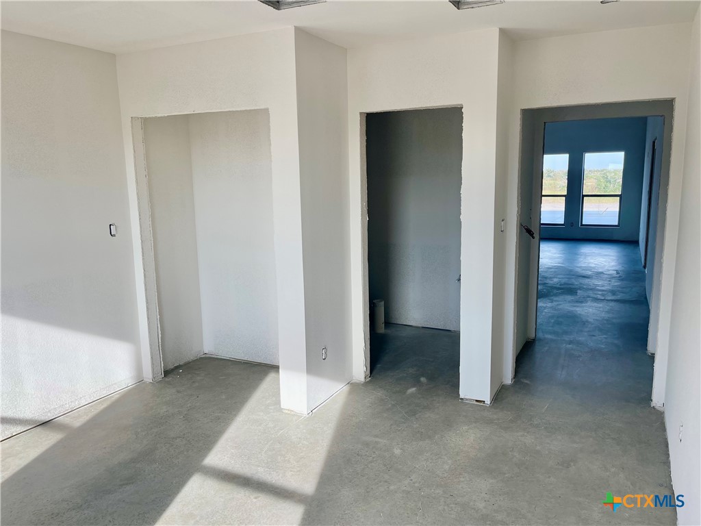 29 Carrie Street Port O'Connor, TX 77982 - Photo 11 of 29 a view of entryway with bathroom