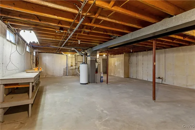 $215,000 | 4901 Driftwood Drive, Salina, NY 13088