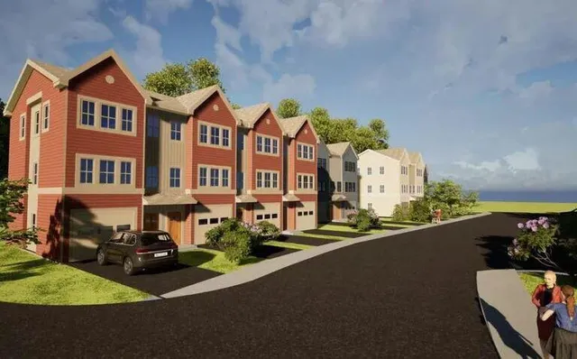 $378,000 | 3 Marshall Drive, Unit 3, Falmouth, ME 04105