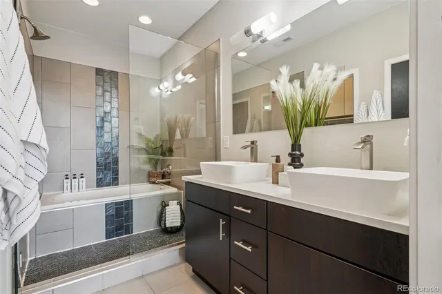 $750,000 | 1725 Eaton Street, Lakewood, CO 80214