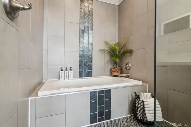 $750,000 | 1725 Eaton Street, Lakewood, CO 80214