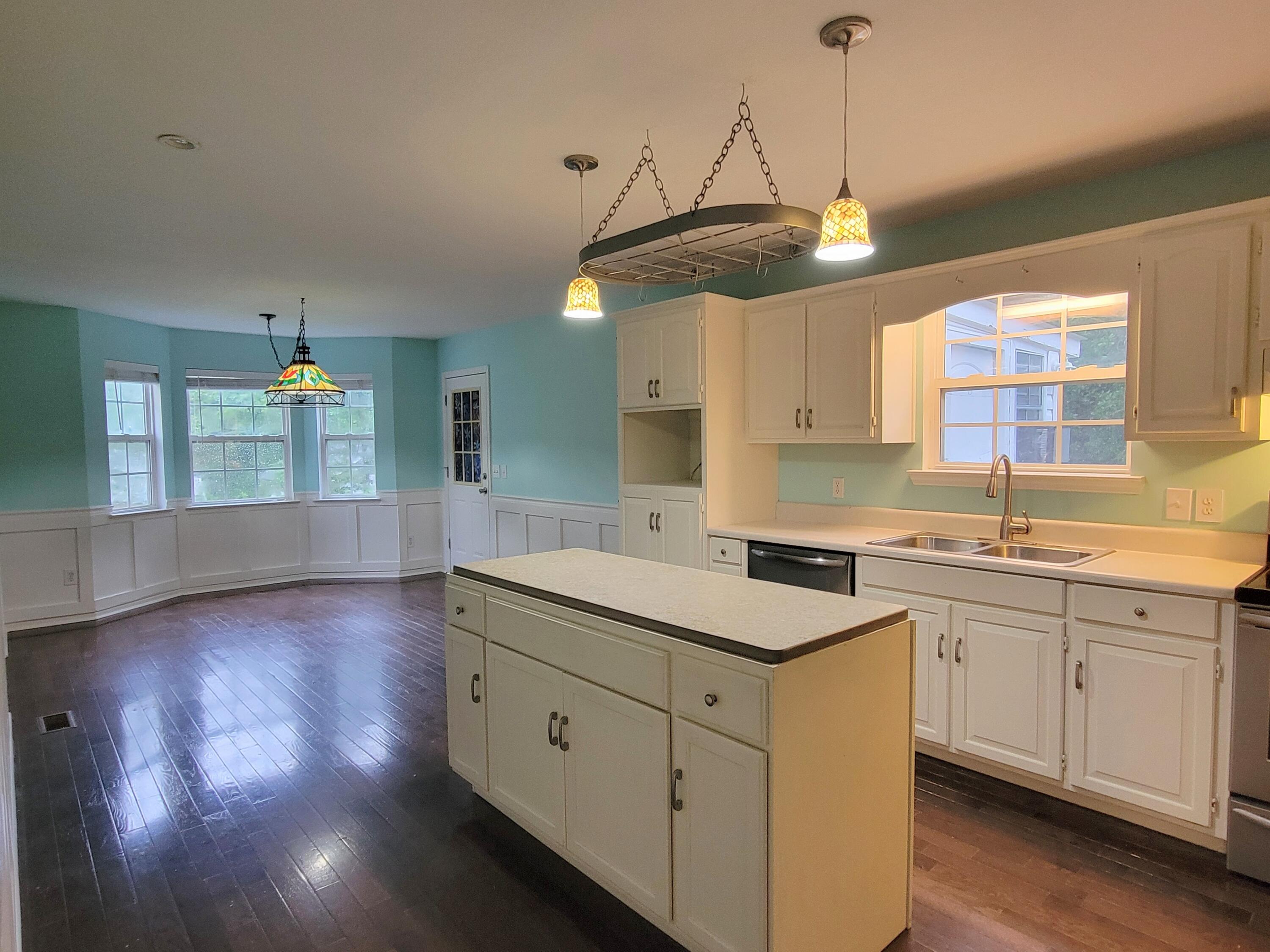 10114 Sims-Harris Road Ooltewah, TN 37363 - Photo 11 of 48 Kitchen