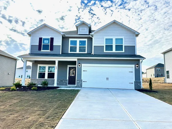 $2,399 | 627 Hertford Lane, Graham, NC 27253