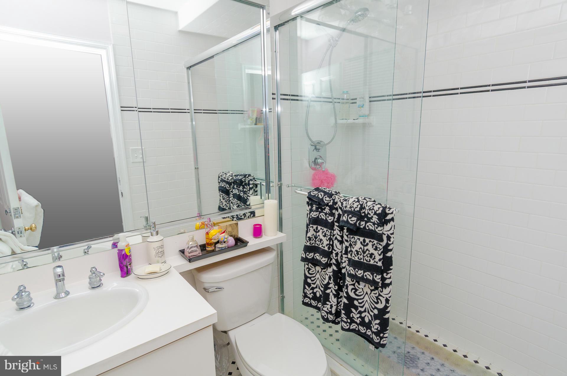 3403 Englemeade Road Pikesville, MD 21208 - Photo 20 of 30 Bath
