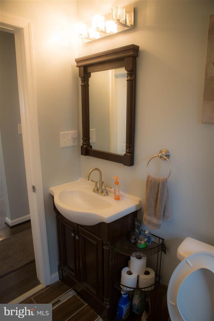 7505 Putt Road Fort Washington, MD 20744 - Photo 13 of 25 Bath