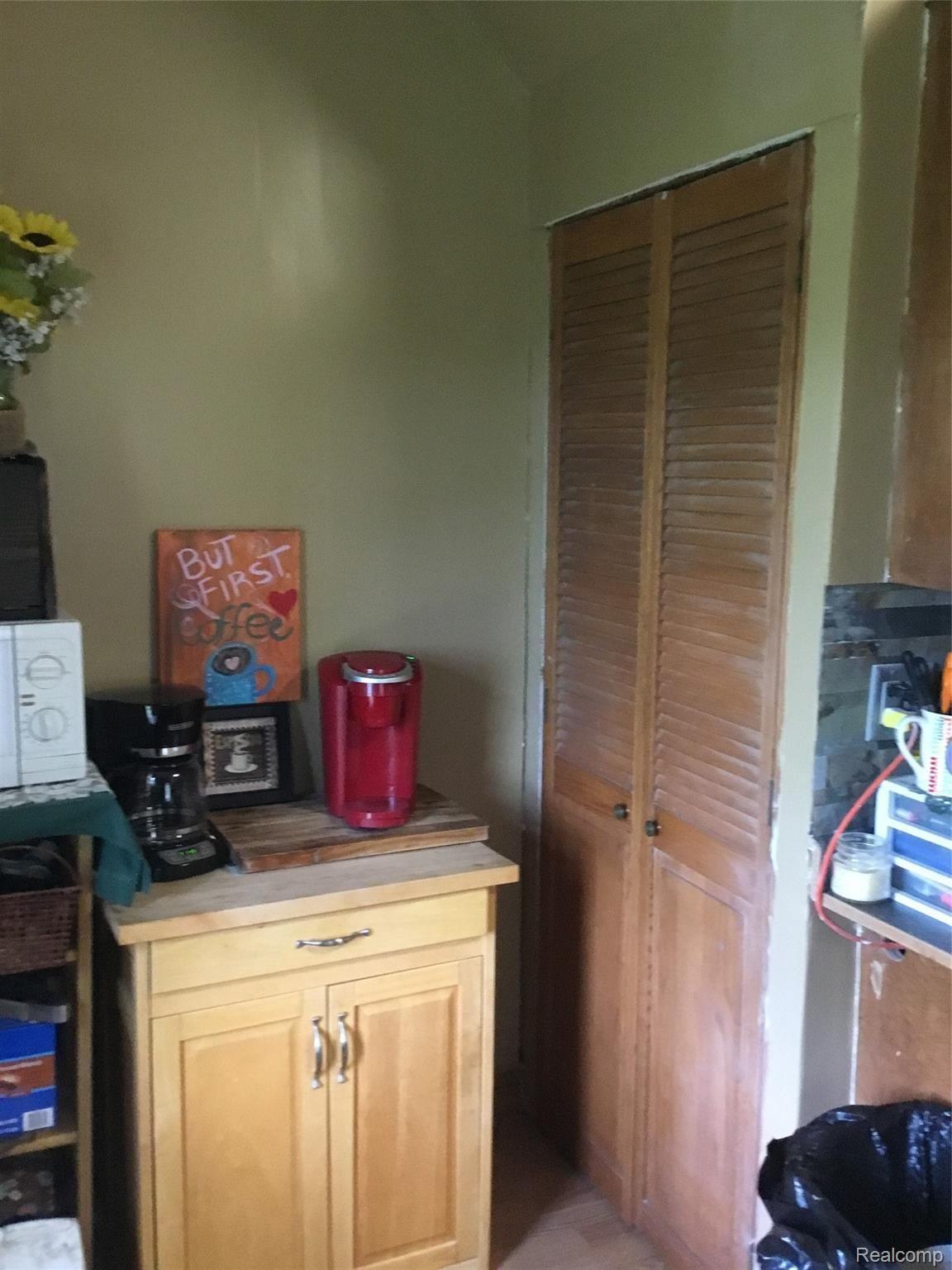 3762 Oak Grove Road North Branch, MI 48461 - Photo 9 of 27 7.JPG