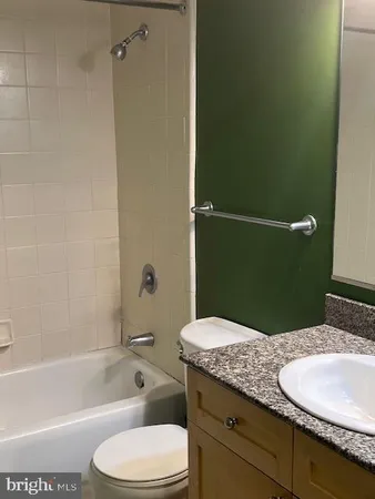 $2,300 | 777 7th Street Northwest, Unit 930, Washington, DC 20001