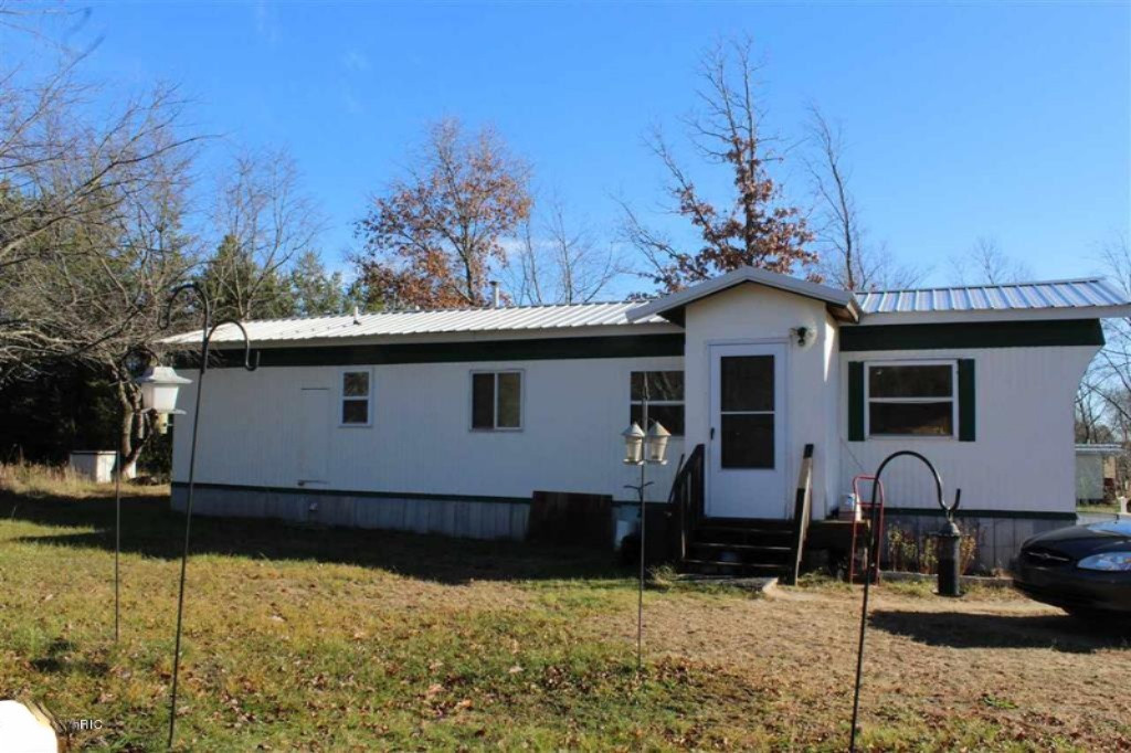 14342 Makinen Road Kaleva, MI 49645 - Photo 10 of 20 10