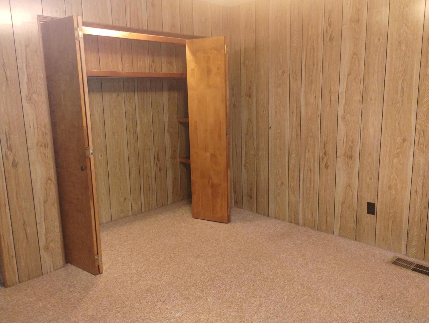 207 North 8th Street Mount Vernon, IL 62864 - Photo 8 of 14
