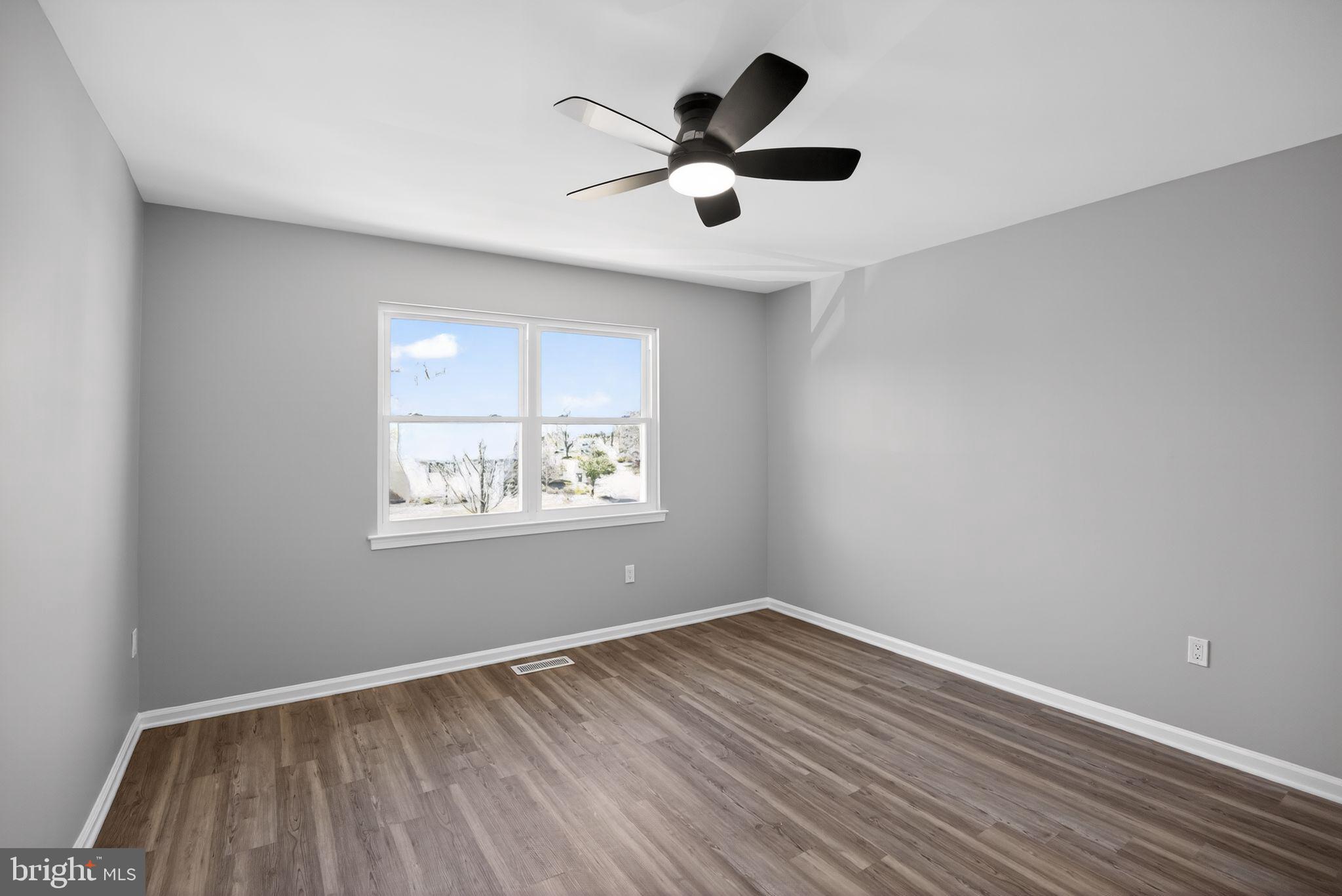 9 East Ridge Mews Newtown, PA 18940 - Photo 21 of 32 Large bedrooms with new flooring