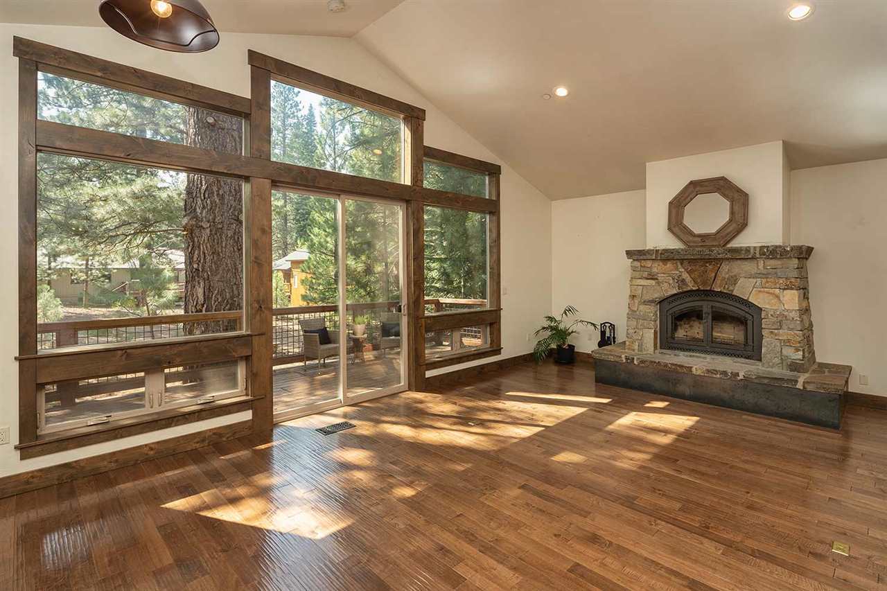 11067 Torrey Pine Road Truckee, CA 96161 - Photo 8 of 21