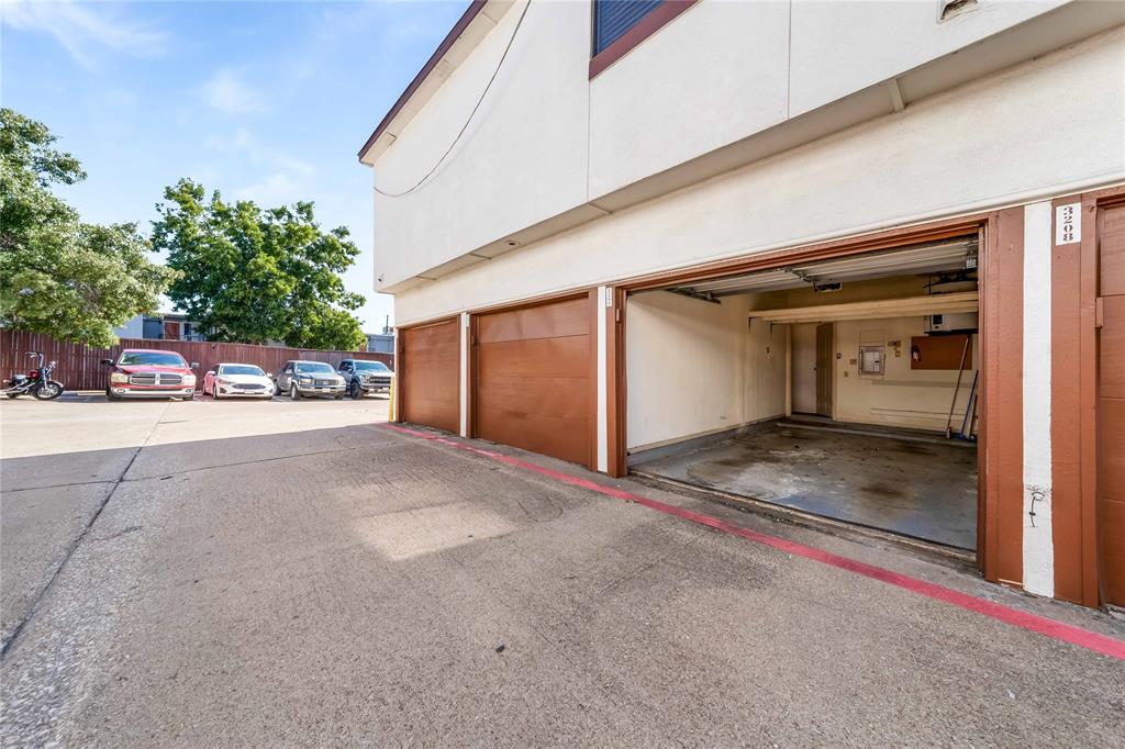 13217 Emily Road, Unit 3209 Dallas, TX 75240 - Photo 15 of 26 a view of parking garage