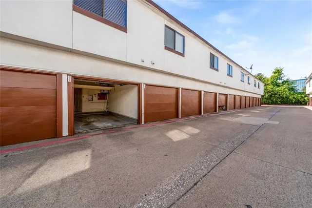 $130,000 | 13217 Emily Road, Unit 3209, Dallas, TX 75240