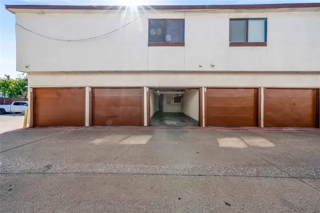 $130,000 | 13217 Emily Road, Unit 3209, Dallas, TX 75240