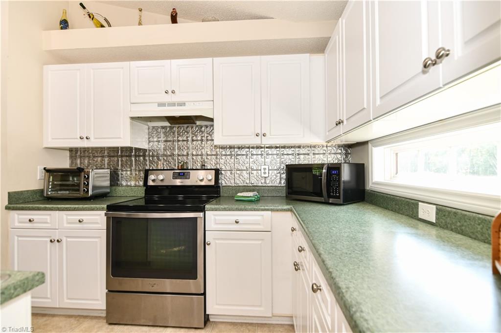 8757 Circle Drive Rural Hall, NC 27045 - Photo 12 of 37 Gallery Image 12