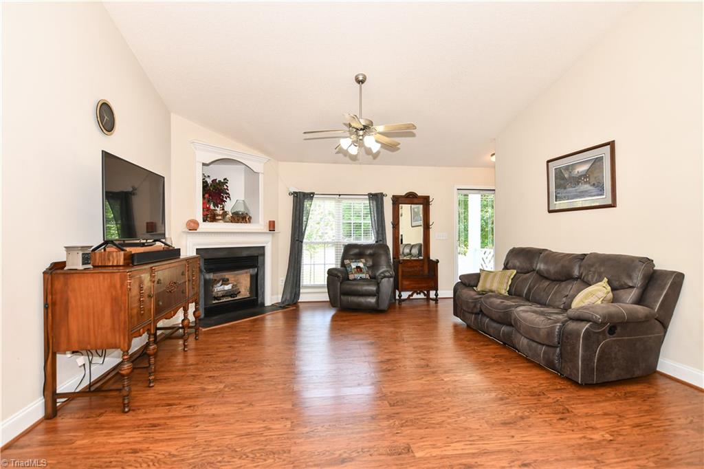 8757 Circle Drive Rural Hall, NC 27045 - Photo 8 of 37 Gallery Image 8