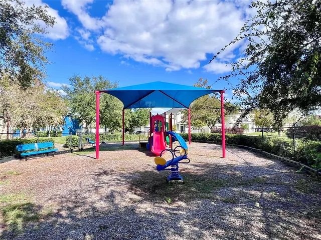 a view of park with entertaining space