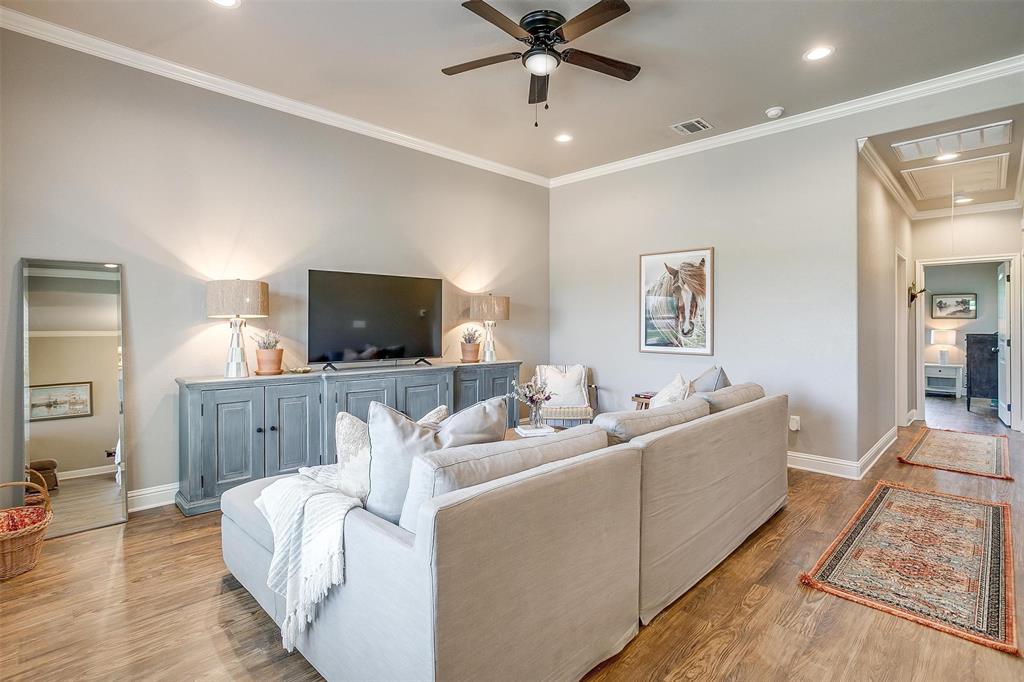 2700 James Road Granbury, TX 76049 - Photo 13 of 40