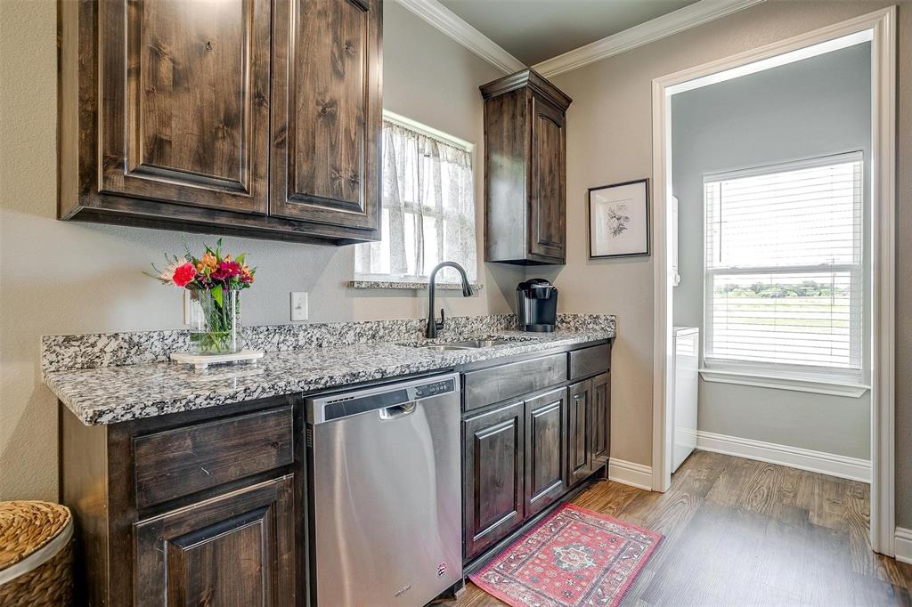 2700 James Road Granbury, TX 76049 - Photo 8 of 40