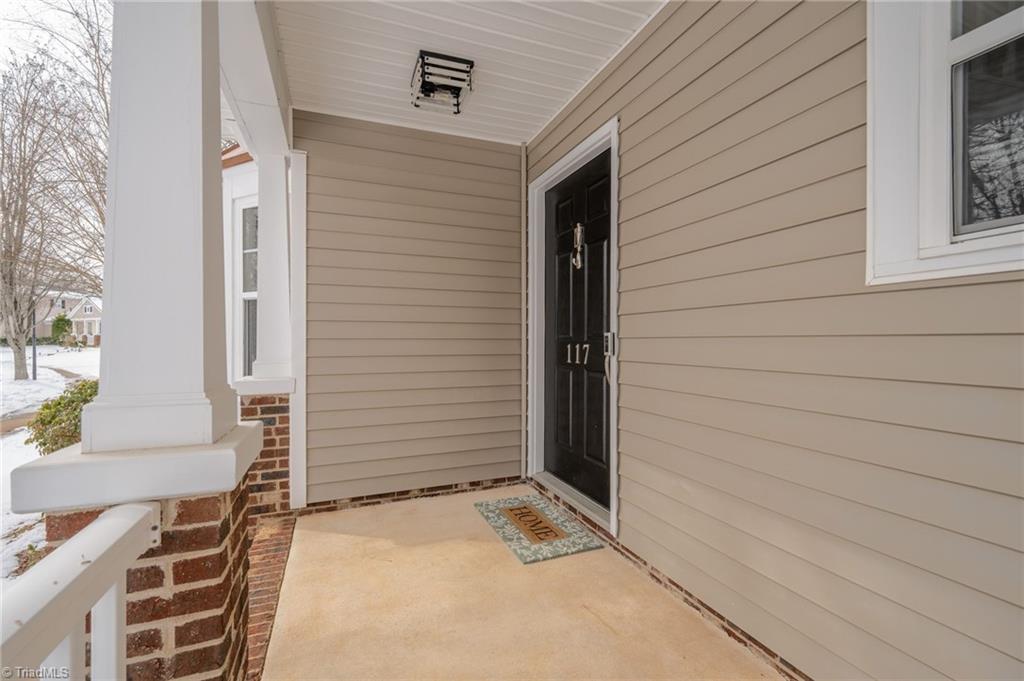 117 Windsor Circle Bermuda Run, NC 27006 - Photo 11 of 34