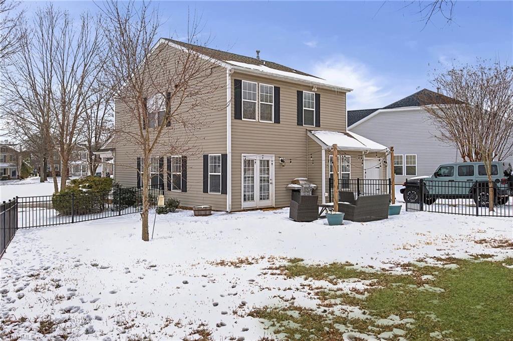 117 Windsor Circle Bermuda Run, NC 27006 - Photo 7 of 34