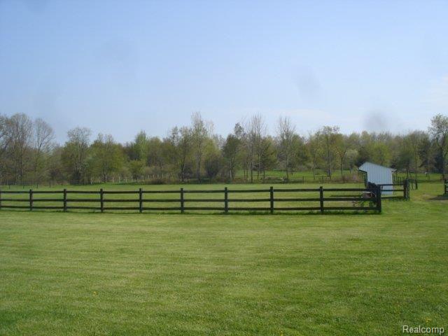 3848 Casey Road Metamora, MI 48455 - Photo 6 of 24 DSC00194