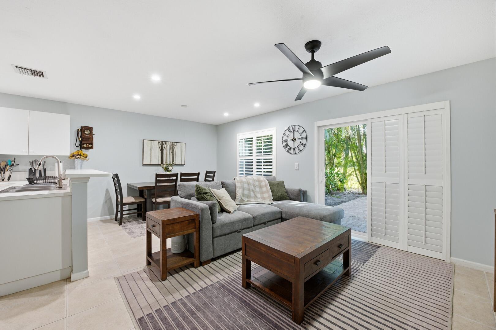 5292 Pine Meadows Road Lake Worth, FL 33463 - Photo 13 of 50 pine meadows14