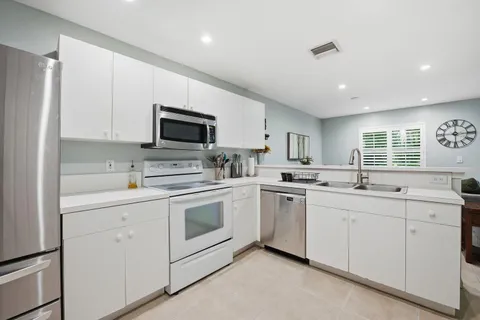 $339,900 | 5292 Pine Meadows Road, Lake Worth, FL 33463