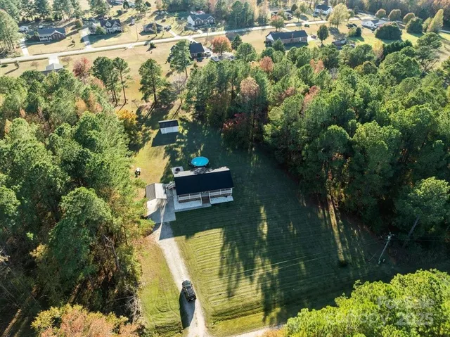 $225,000 | 173 Birdsong Road, Cheraw, SC 29520