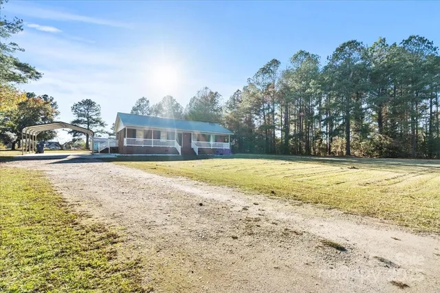 $225,000 | 173 Birdsong Road, Cheraw, SC 29520
