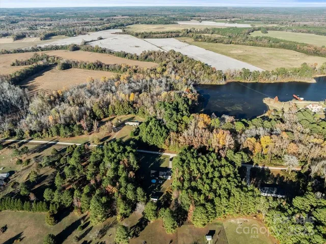 $225,000 | 173 Birdsong Road, Cheraw, SC 29520