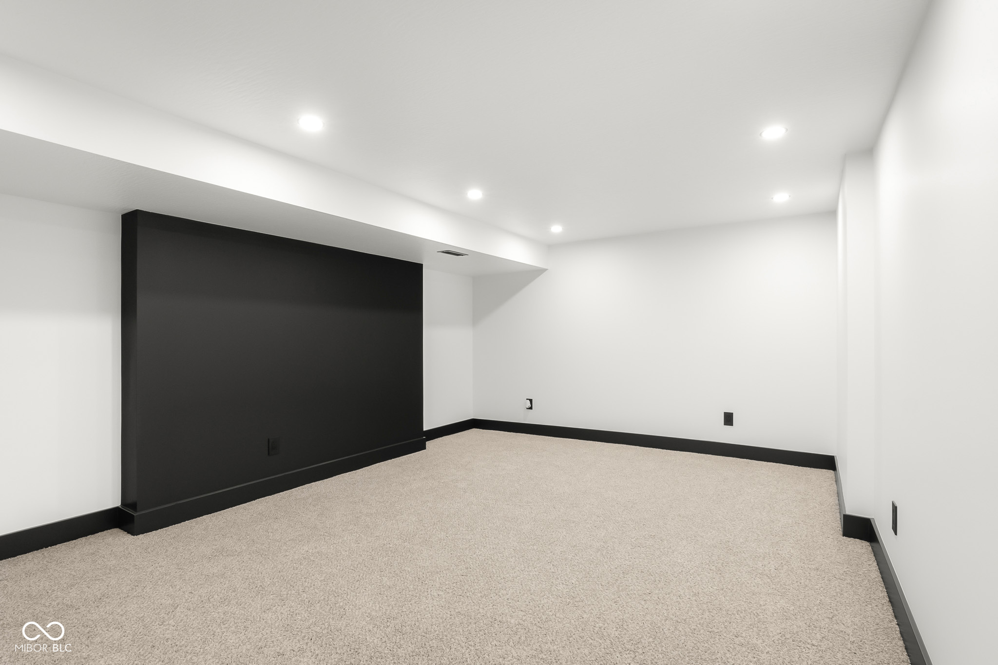1647 Washington Street Columbus, IN 47201 - Photo 56 of 79