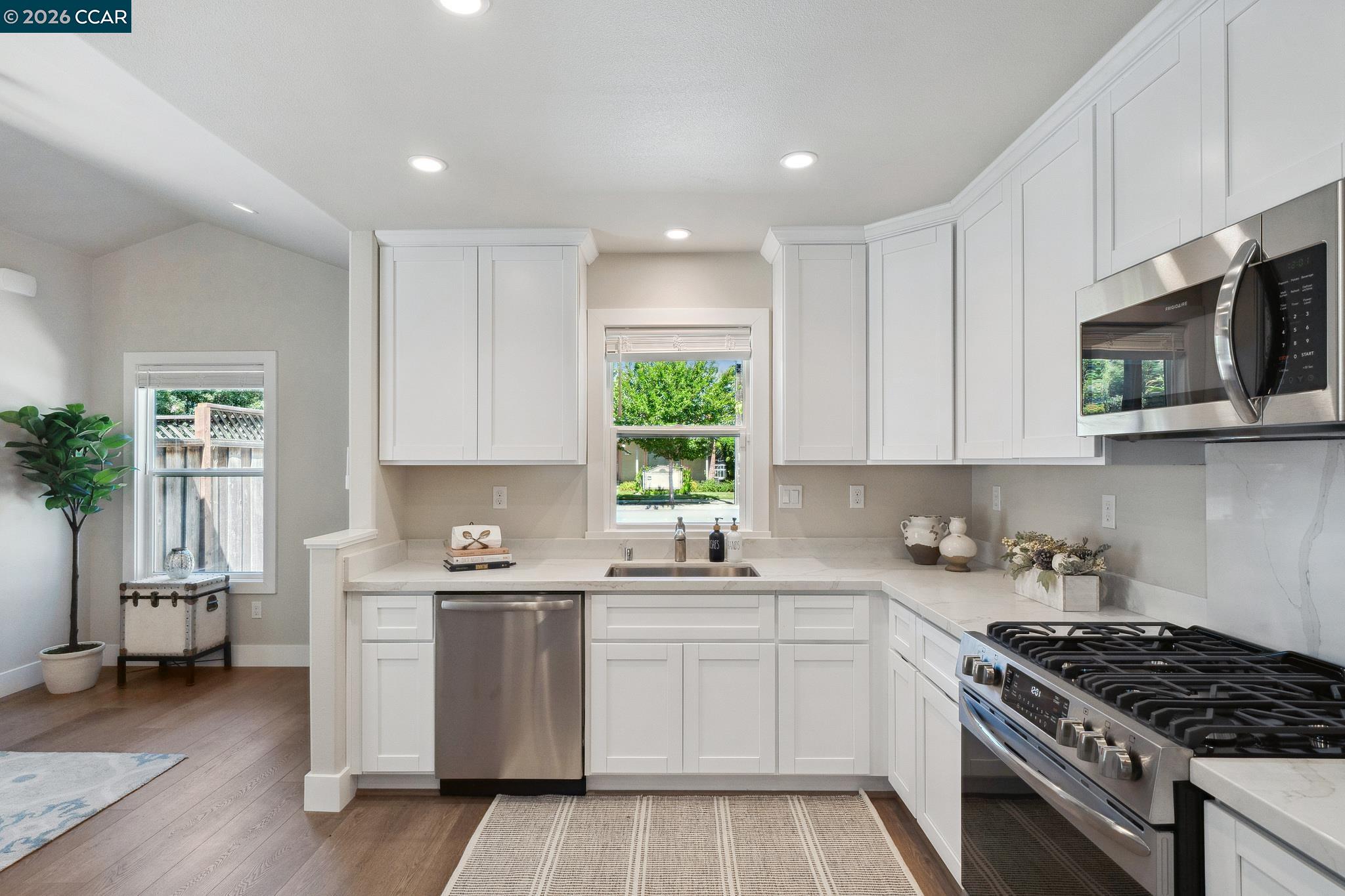 210 South R Street Livermore, CA 94550 - Photo 42 of 55