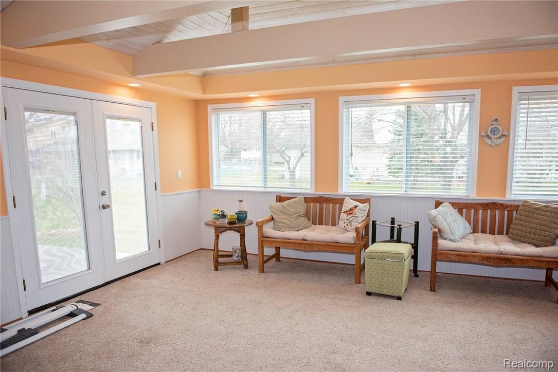 18360 Levan Road Livonia, MI 48152 - Photo 15 of 51 Levan15.jpg