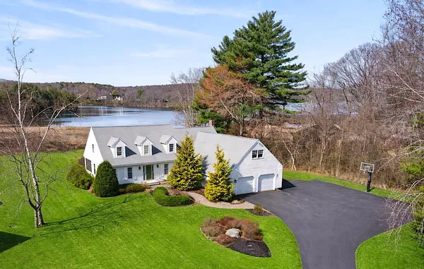 $1,950,000 | 15 Thunder Road, Saco, ME 04072