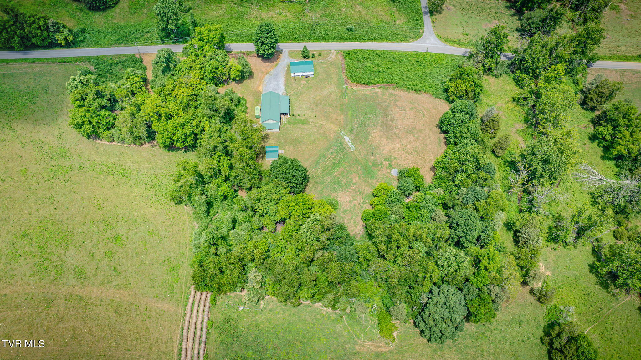 2588 West Carters Valley Road Surgoinsville, TN 37873 - Photo 56 of 57 104