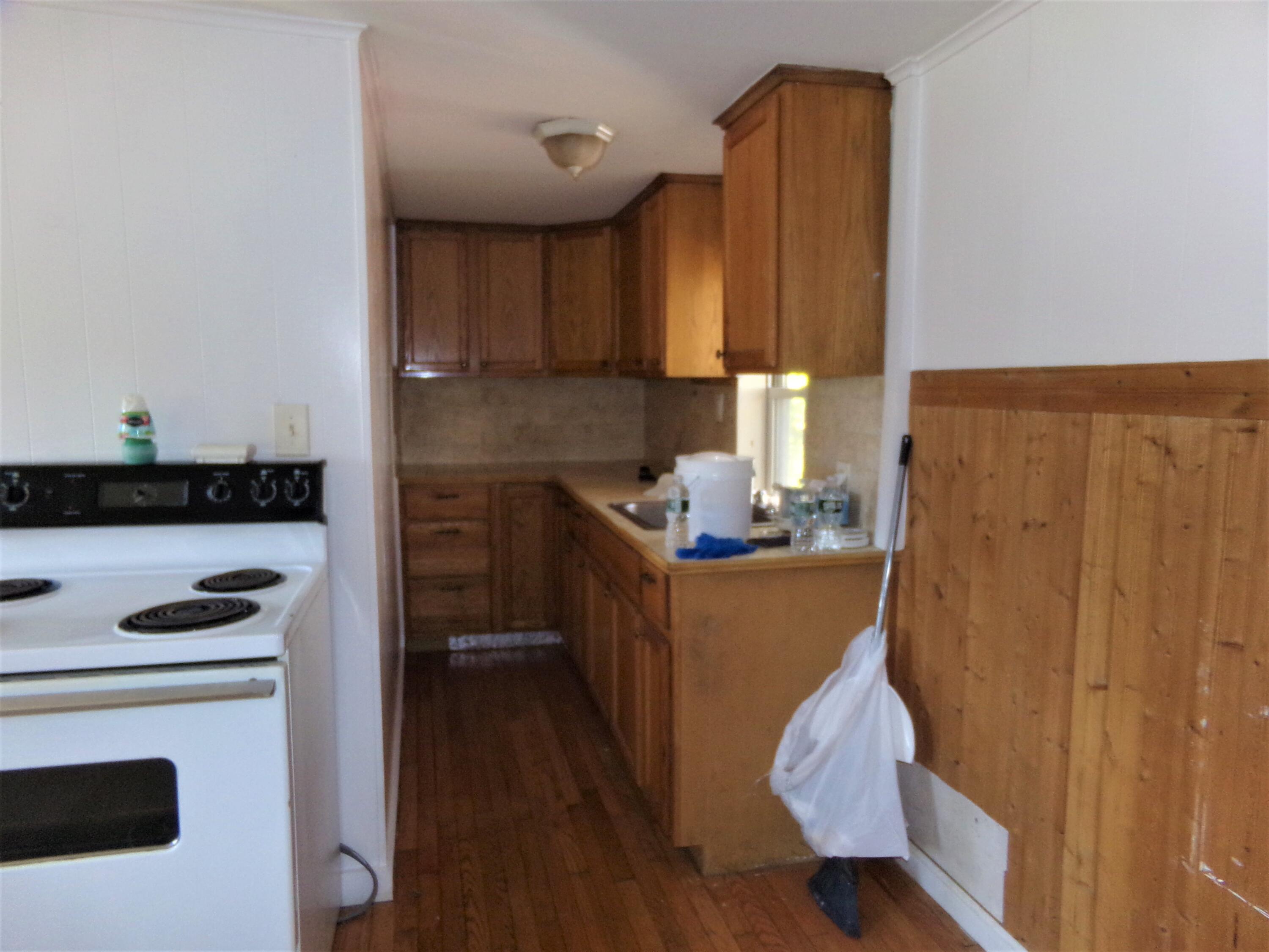 22 Pleasant Street Springvale, ME 04083 - Photo 4 of 25 116_8324 (2)