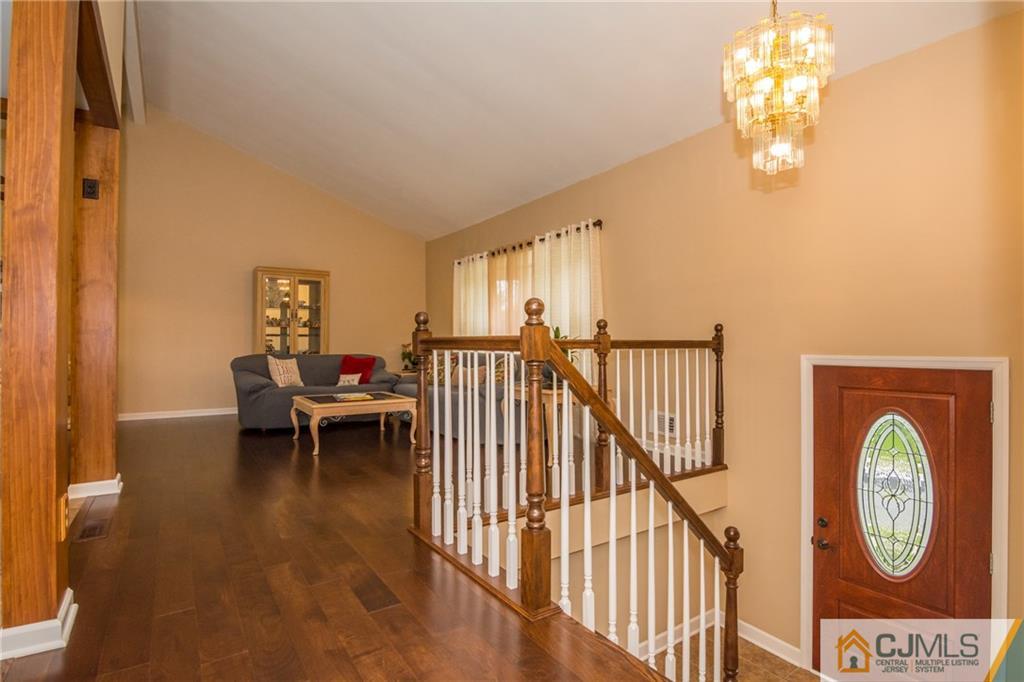 9 Sherry Road East Brunswick, NJ 08816 - Photo 2 of 25 Gallery Image 2