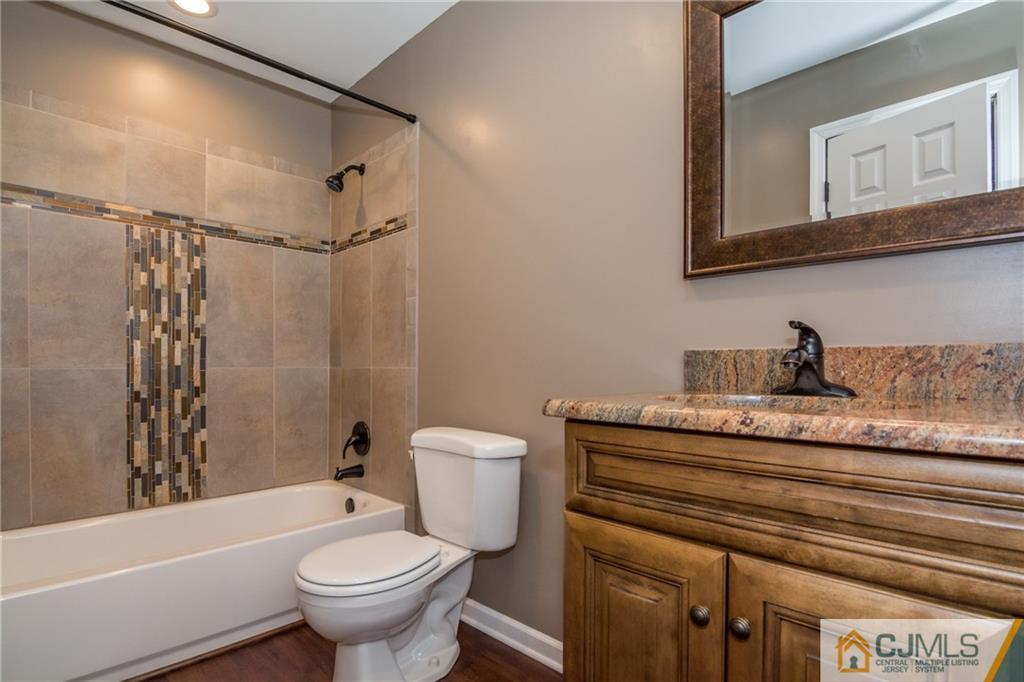 9 Sherry Road East Brunswick, NJ 08816 - Photo 18 of 25 Gallery Image 18