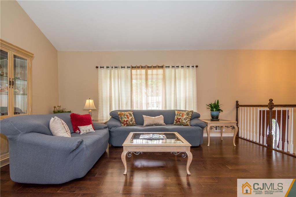 9 Sherry Road East Brunswick, NJ 08816 - Photo 8 of 25 Gallery Image 8
