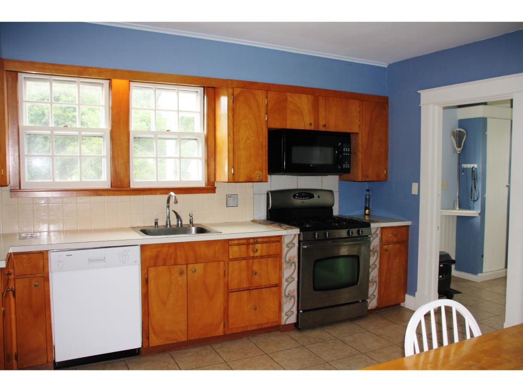 31 North St Extension Rutland, VT 05701 - Photo 10 of 28 Gallery Image 10