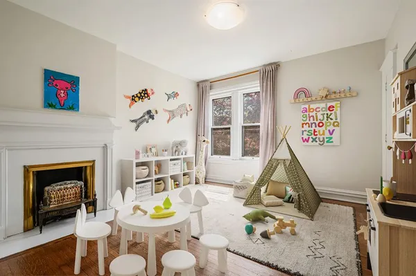 $1,250,000 | 5612 Howe Street, Pittsburgh, PA 15232