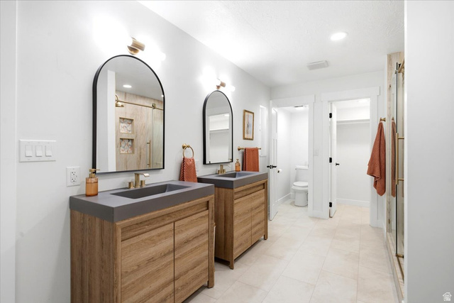555 East Pages Lane Centerville, UT 84014 - Photo 31 of 57