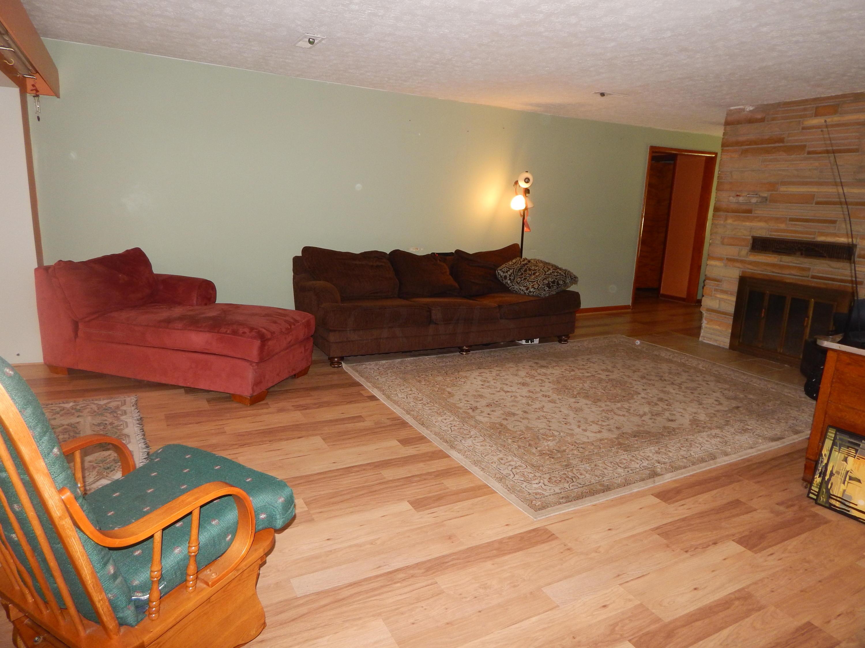 825 McNaughten Road Columbus, OH 43213 - Photo 24 of 44 Gallery Image 24
