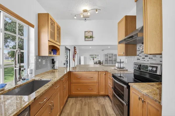 $615,000 | 14066 Glenlyon Court, Delray Beach, FL 33446