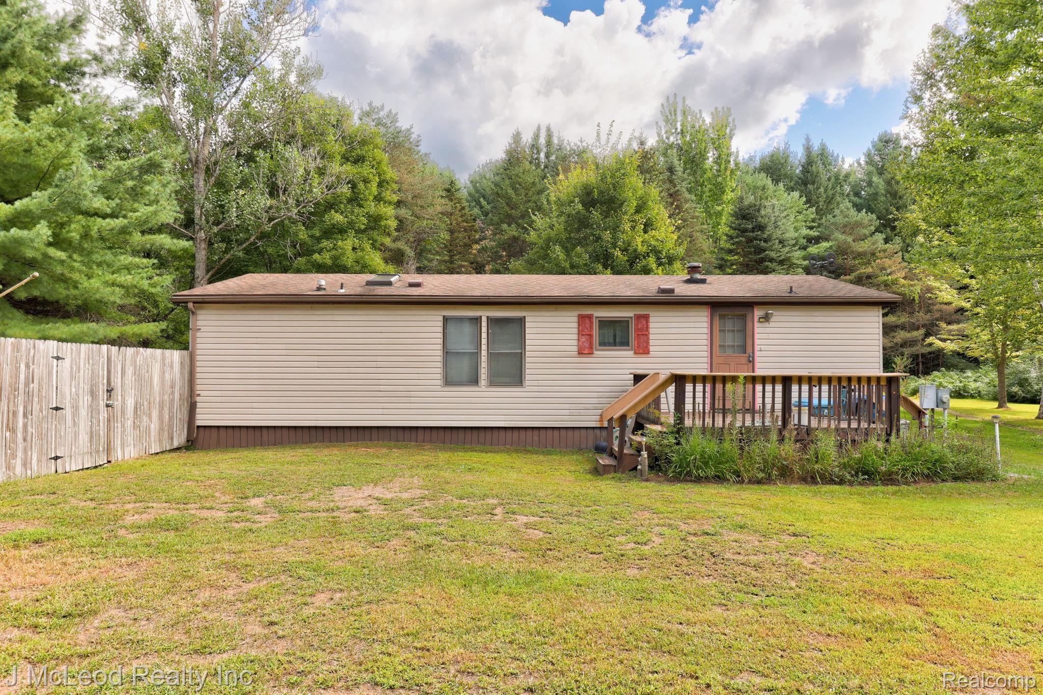 4198 South Kirk Road Vassar, MI 48768 - Photo 25 of 37 25-web-or-mls-4198 Kirk Rd-14-2.jpg