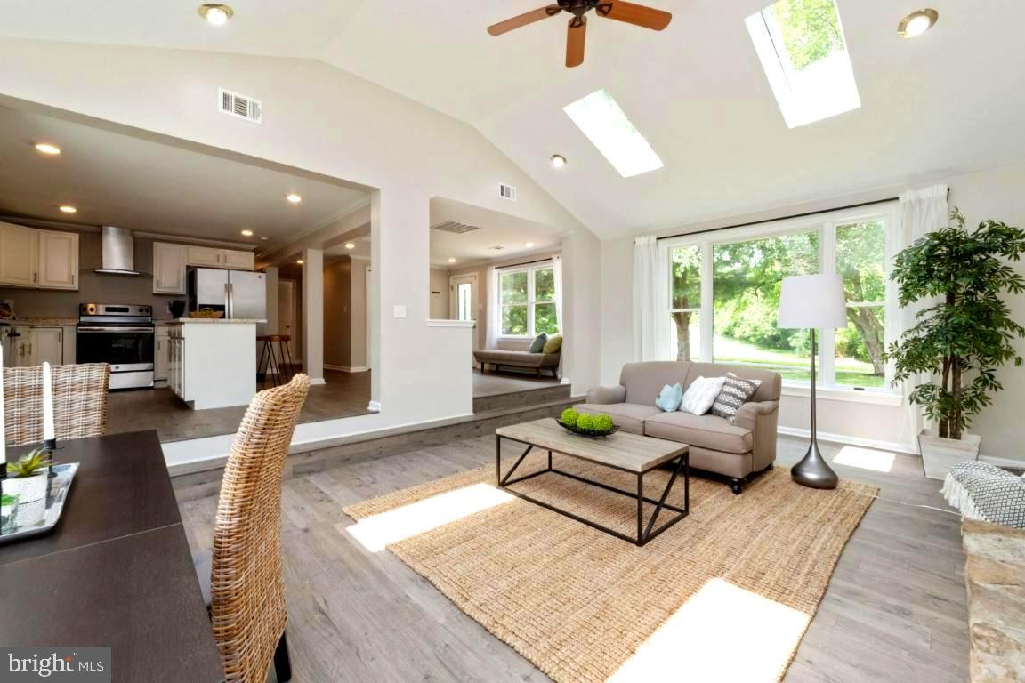 828 Hoods Mill Road Cooksville, MD 21723 - Photo 9 of 31 Gallery Image 9