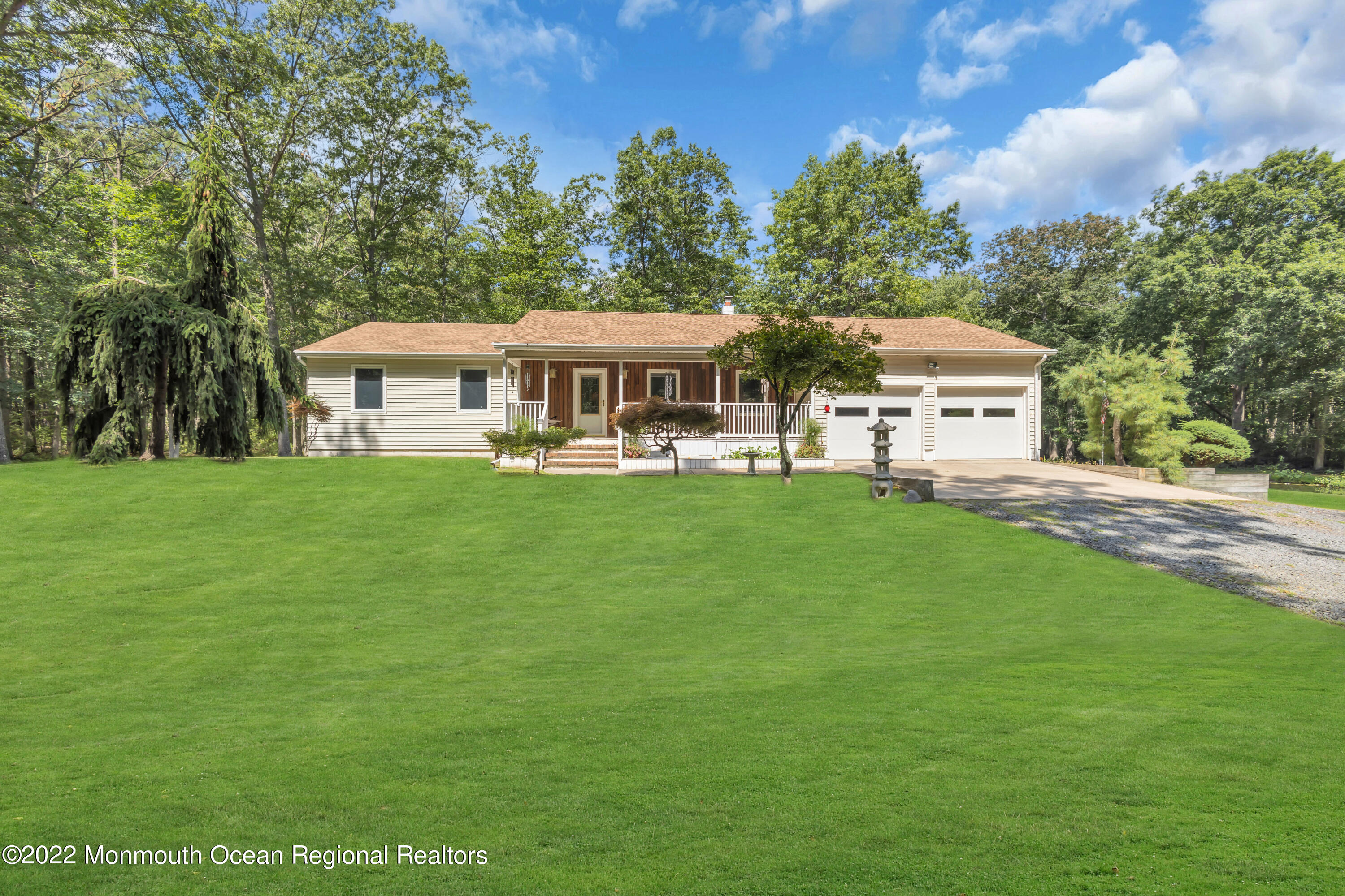 368 Diamond Road Jackson, NJ 08527 - Photo 4 of 56 004_368_diamond_rd_jackson_township_nj_0