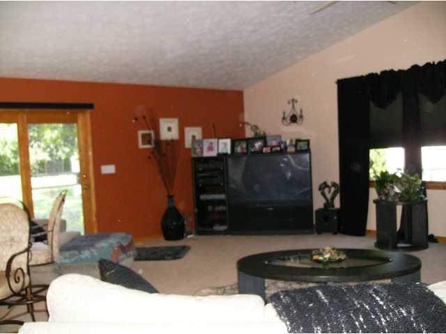 15 West Riley Road Markleville, IN 46056 - Photo 4 of 9